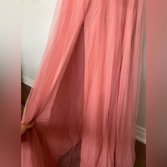 LUXXEL Elegant BARBIE pink V-neck Tulle Slit Maxi Dress Size Medium - Picture 11 of 14
